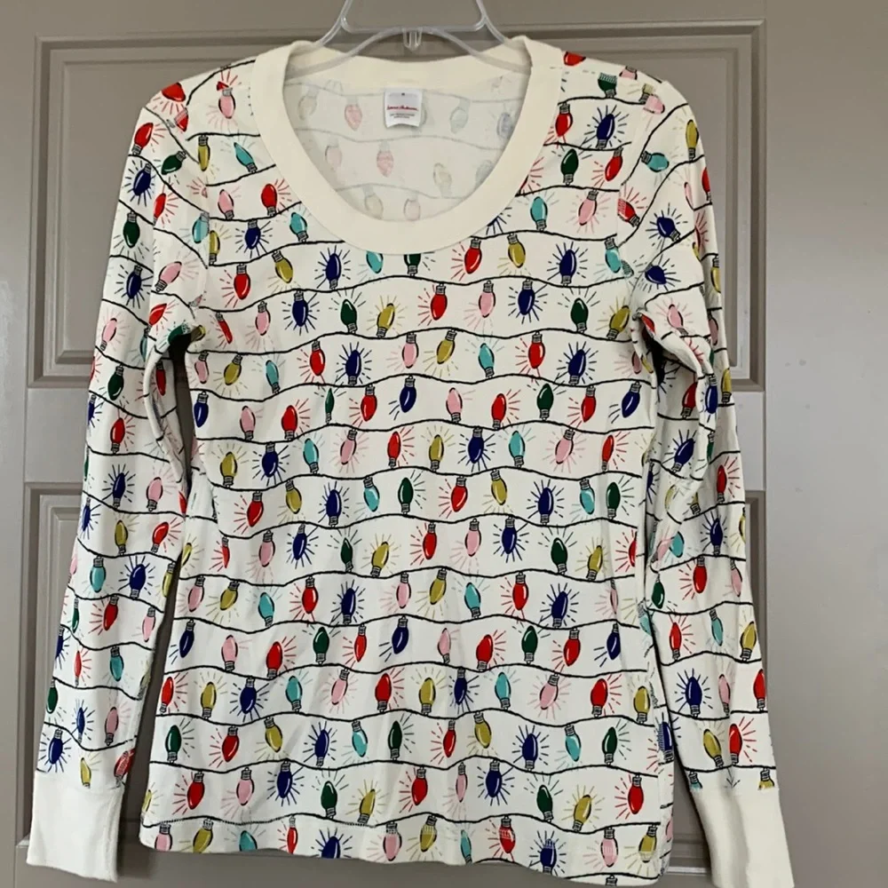 HANNA ANDERSSON WOMENS CHRISTMAS LIGHTS PAJAMA TOP MEDIUM